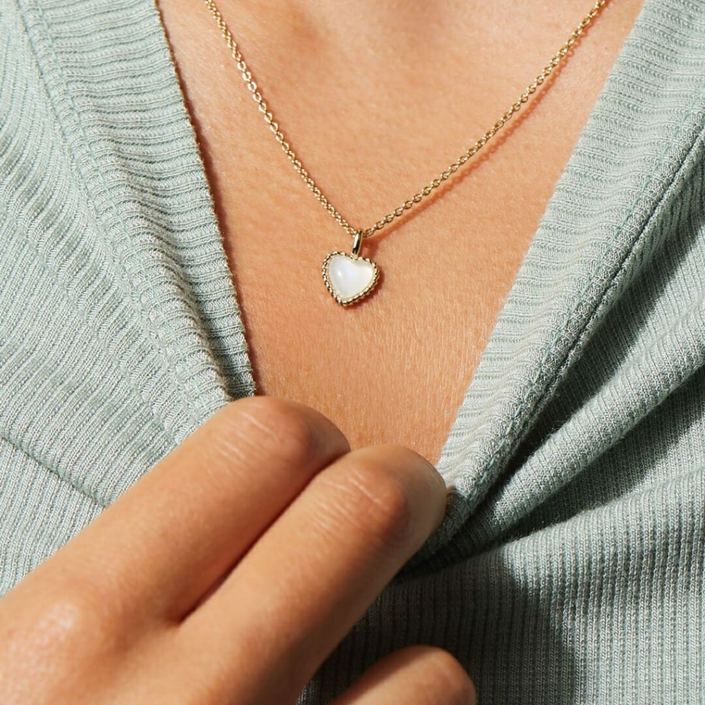 Heart Moonstone Necklace - Ana Luisa